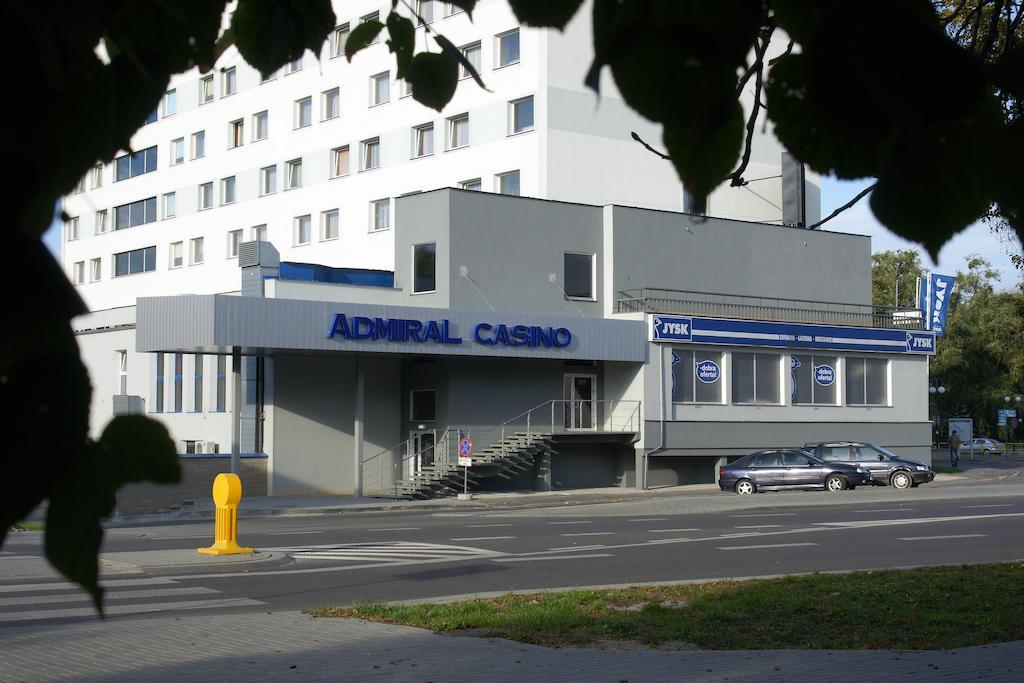 Hotel Kamena Chełm Extérieur photo