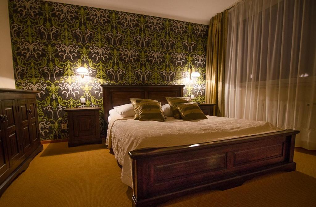 Hotel Kamena Chełm Extérieur photo